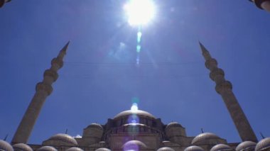 İstanbul 'daki Süleyman Camii. 4K 'da video, UHD