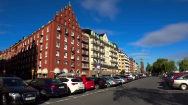 Stockholm. Eski kasaba. Mimarlık, eski evler, sokaklar ve mahalleler. İsveç. 4K 'da video, UHD