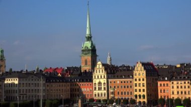 Stockholm 'deki Gamla Stan' in görüntüsü. Eski şehir. İsveç. 4K 'da video, UHD