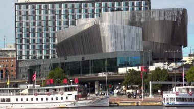 Stockholm Merkez İstasyonu. İsveç. 4K 'da video, UHD