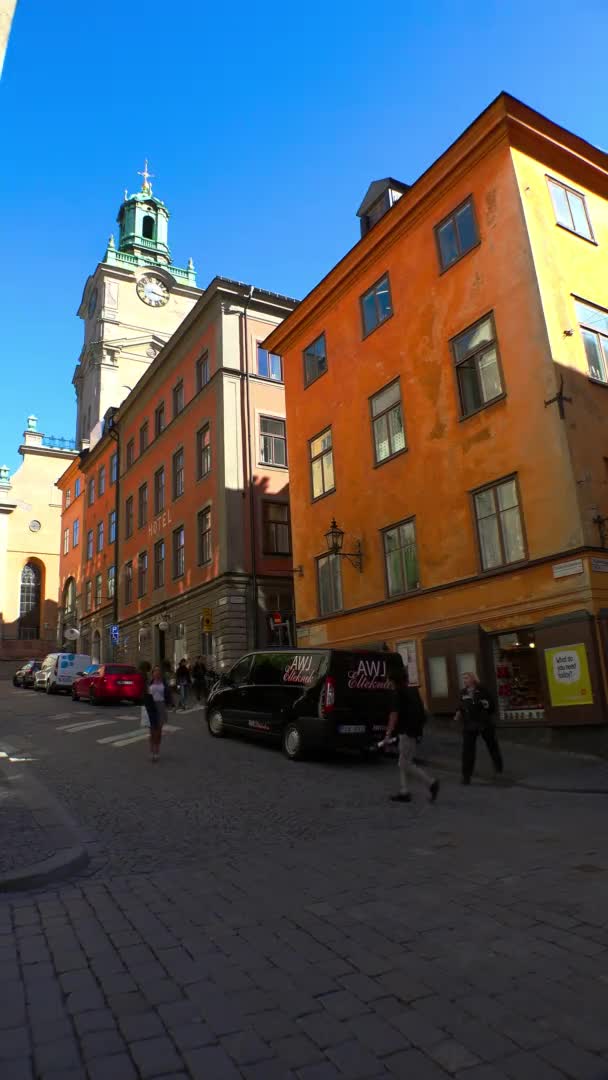 Стара Вузька Вулиця Центрі Стокгольма Старе Місто Архітектура Старі Будинки — стокове відео