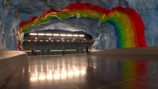 Stadion Estación Metro Arte Metro Estocolmo Suecia Video Uhd — Vídeos de Stock