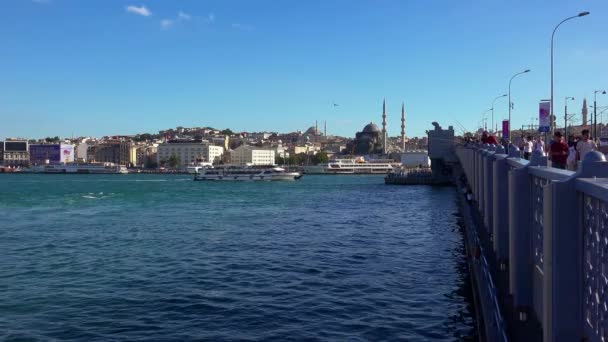 Istanbul Turkey Summer 2017 Galata Bridge Istanbul Turkey Video Uhd — Stock Video