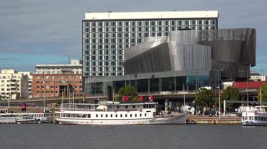 Stockholm Merkez İstasyonu. İsveç. 4K 'da video, UHD