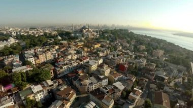 Hava görüntüsü. Ayasofya, İstanbul. Aziz Sophie Katedrali. Hindi. 4K 'da video, UHD
