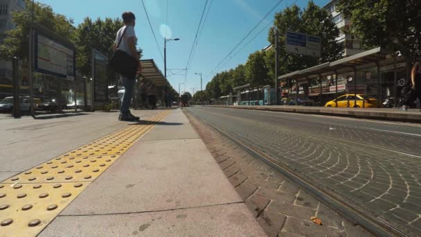 Metro Trein Straat Van Istanbul Turkije Video Uhd — Stockvideo