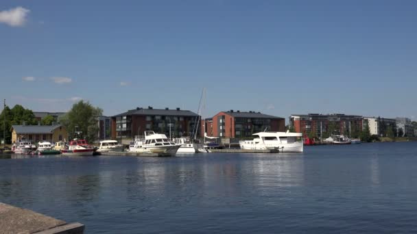 Marina, do portu w Lappeenranta. Finlandia. 4k. — Wideo stockowe