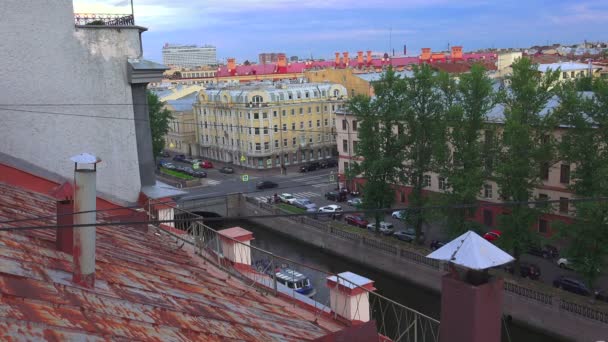 Petersburgo. Vista desde el techo. El centro de la ciudad. 4K . — Vídeos de Stock