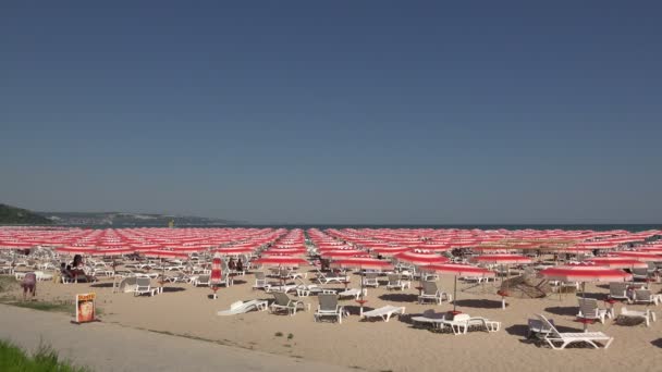 La playa de Albena. Resort Spa en Bulgaria. 4K . — Vídeos de Stock