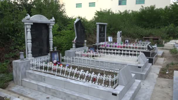 Muslimischer Friedhof in Varna — Stockvideo