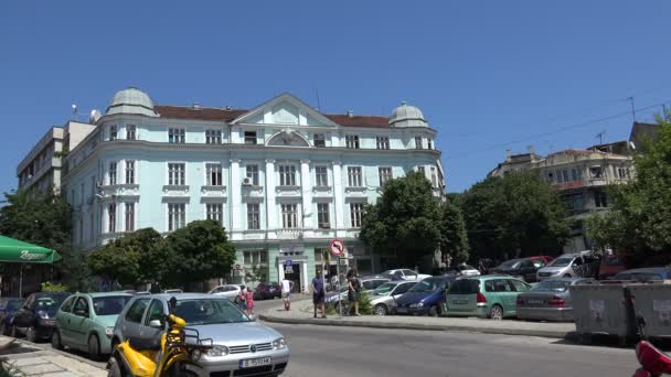 Varna. Bulgária. Edifícios, ruas, distritos. 4K . — Vídeo de Stock