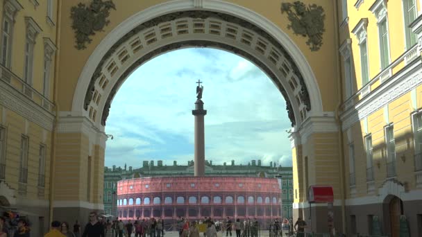 Der Bogen des Generalstabs. Der Schlossplatz. Saint-petersburg. 4k. — Stockvideo