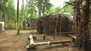 Askeri dünya-evler ve orman kulübeleri