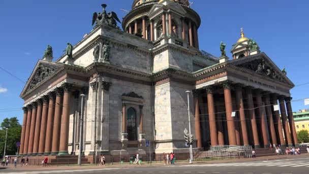 在圣彼得堡的圣艾萨克大教堂。4 k. — 图库视频影像