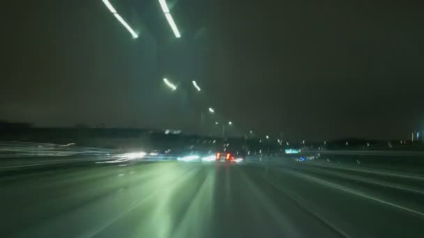 Nacht drijvende stedelijke stad weg — Stockvideo