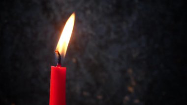 Tabakta taze et dilimleri