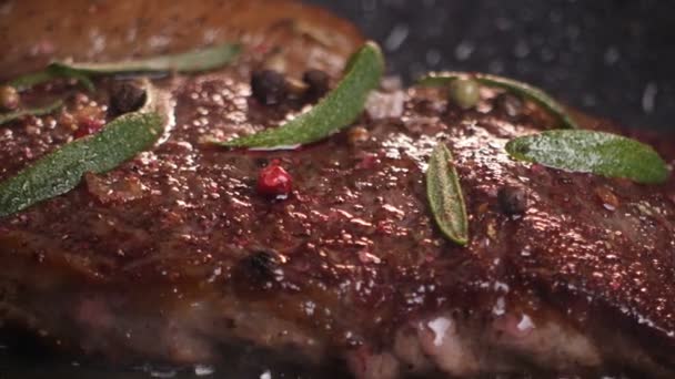 Bifteck Longe Boeuf Dans Une Poêle — Video