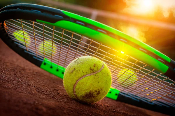 Теннисный Мяч Теннисном Корте — стоковое фото