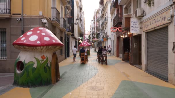 Alicante Spania Iun 2021 Ciuperci Basm Insecte Stradă Orașul Alicante — Videoclip de stoc
