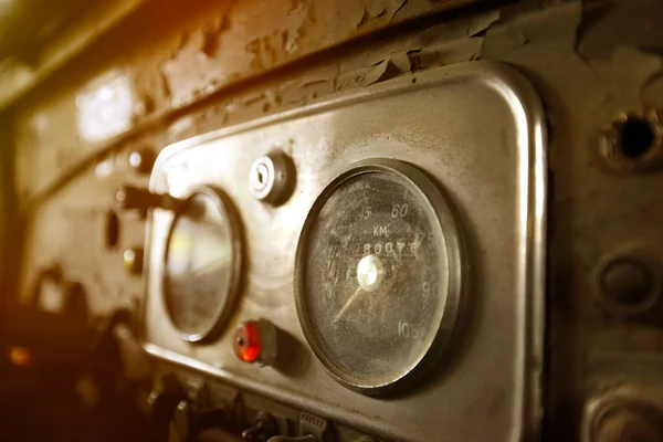 Старий автомобіль панель приладів — стокове фото