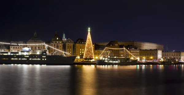 Stockholms old city with christmas tree — Stock Photo, Image