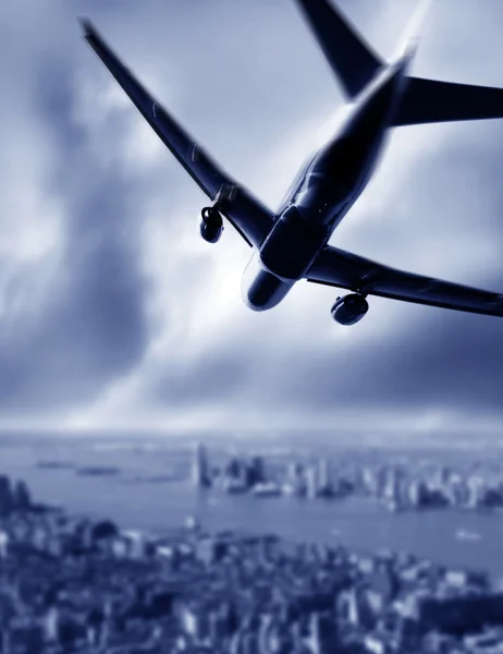 Silhouet van een vliegtuig — Stockfoto