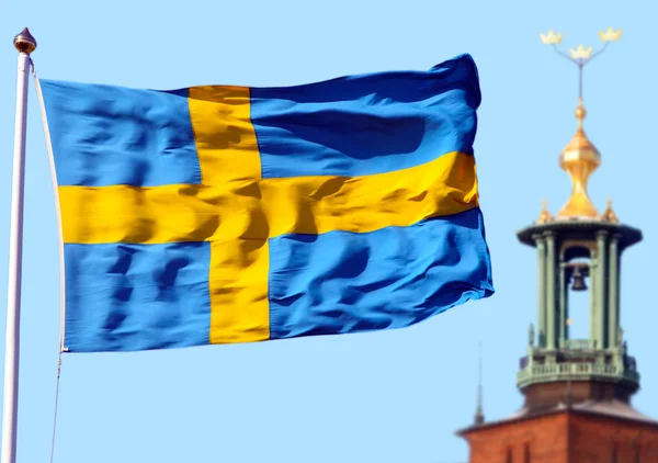 Stockholm város és a svéd zászló — Stock Fotó