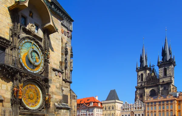 Астрономічний годинник у старому місті Прага — стокове фото