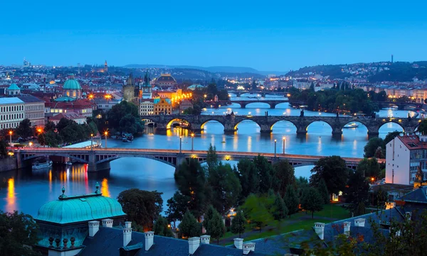 Prag, huvudstaden staden i Tjeckien — Stockfoto