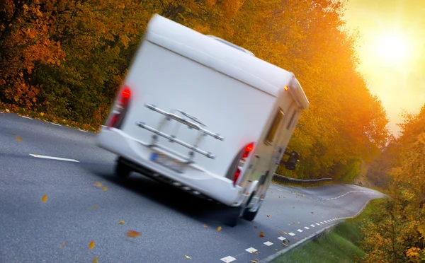 Viajar com motor home, vista panorâmica — Fotografia de Stock