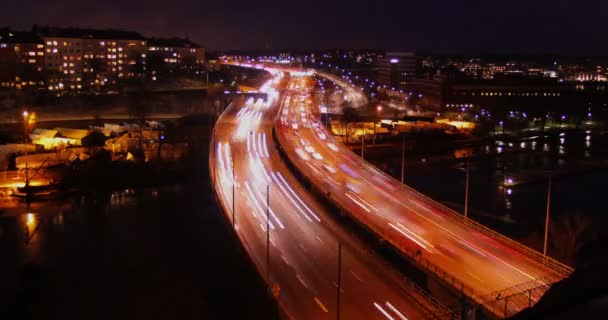 Trafiken på motorvägen — Stockvideo