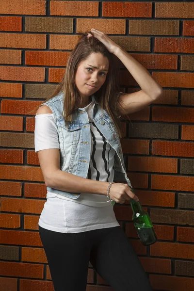 Depress teen drinker — Stock Photo, Image