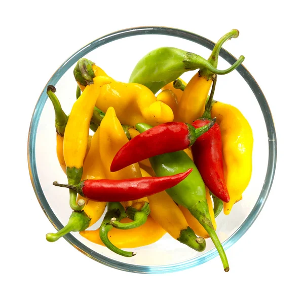 Chilies Glas Kopp Vit Bakgrund — Stockfoto