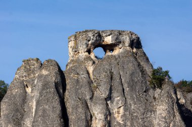 Toluen 'in moleküler yapısının 3d görüntüsü beyaz arkaplan üzerinde izole edildi