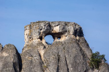 Toluen 'in moleküler yapısının 3d görüntüsü beyaz arkaplan üzerinde izole edildi
