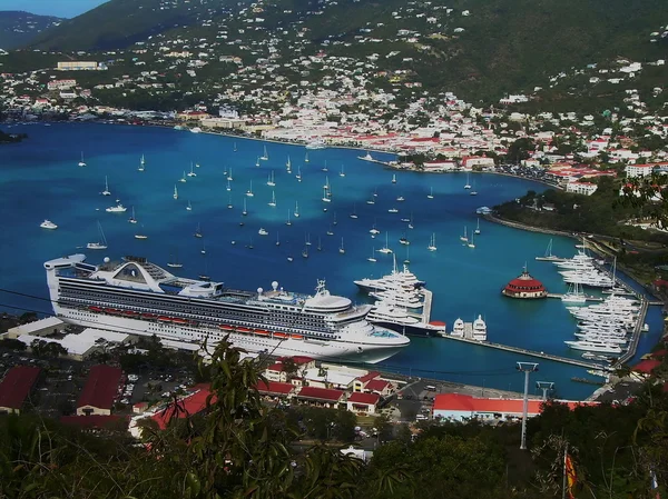 Caribbean cruise gemisi