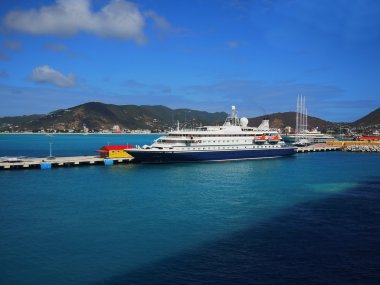 St. Maarten Pier