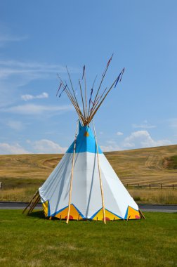 Kızılderili çadırı teepee.