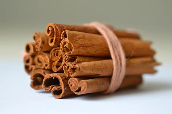 Bâtonnets brun cannelle — Photo