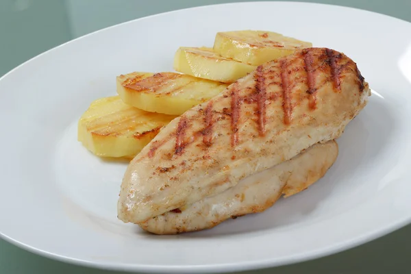 Grilled chicken — Stock Photo, Image