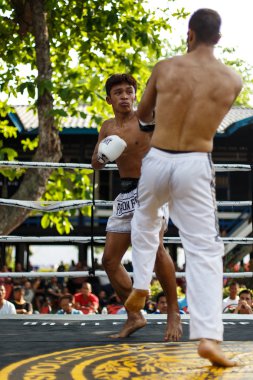 Hapishane dövüşü, muay Tay rekabet