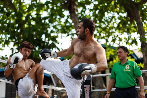 Bataille en prison, compétition muay thai — Photo