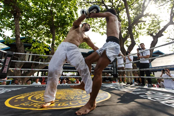 Bataille en prison, compétition muay thai — Photo