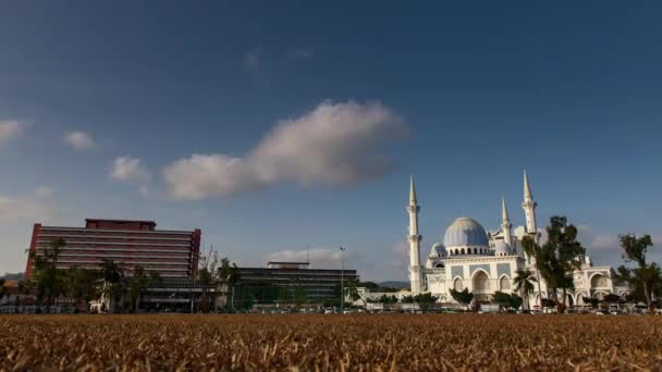 Mezquita del sultán Ahmad Shah en Malasia — Vídeo de stock