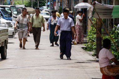 yangon şehirde sokak yaşam