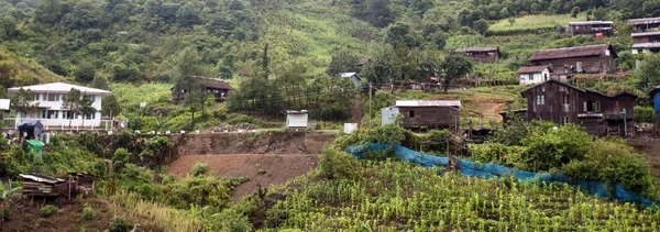 Kleines Dorf in Myanmar — Stockfoto