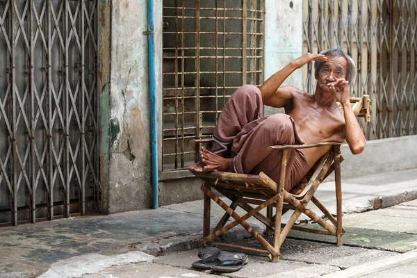 Життя вулиці в місті місті yangon — стокове фото