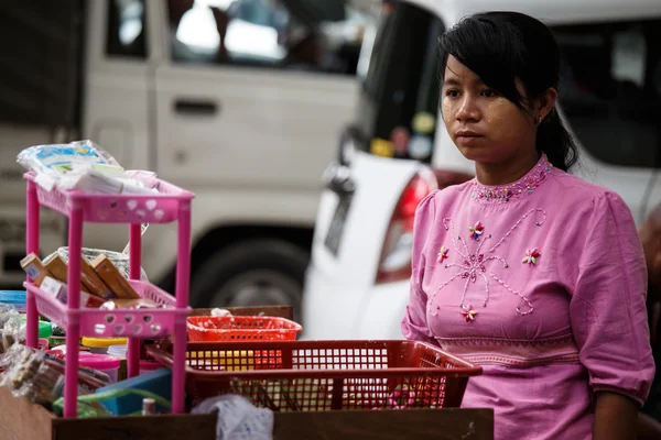 Street Life in Yangon city — Stock Photo, Image