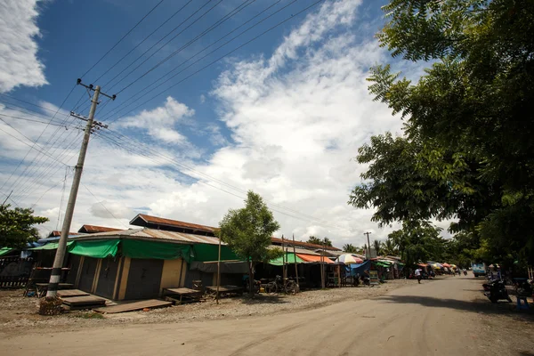 Byn vy för informationscenter i Myanmar — Stockfoto