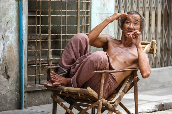 La vie de rue à Yangon — Photo